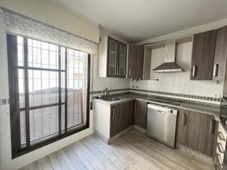 Haus in Sta. Marina - San Andrés - San Pablo - San Lorenzo. Casa adosada con luz, amplitud y terraza privada en san lorenzo