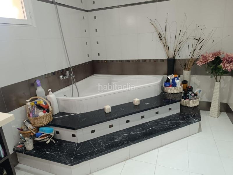 Foto e46e7c1a-484c-4e96-bf58-b71de96db37a. Masia amb aparcament piscina a El Higuerón Córdoba