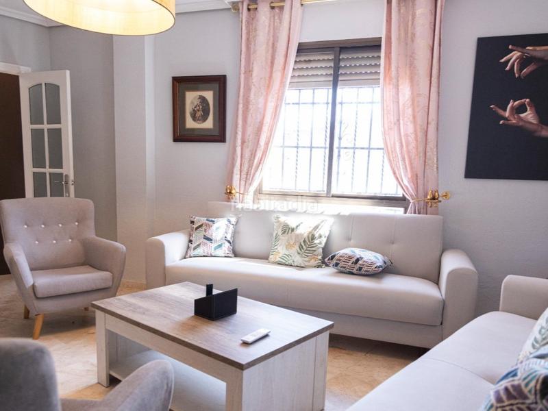 Foto 9eba2b65-30d6-4583-9444-c2a70e8acd7b. Chalet with parking in El Brillante -El Naranjo - El Tablero Córdoba