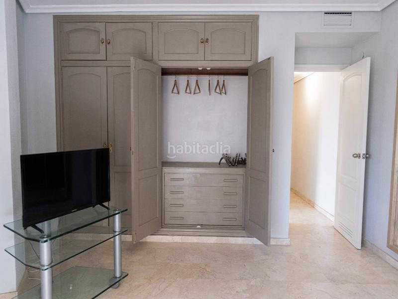 Foto d2ddda23-ce2f-4381-aafb-3edb16c4475d. Chalet with parking in El Brillante -El Naranjo - El Tablero Córdoba