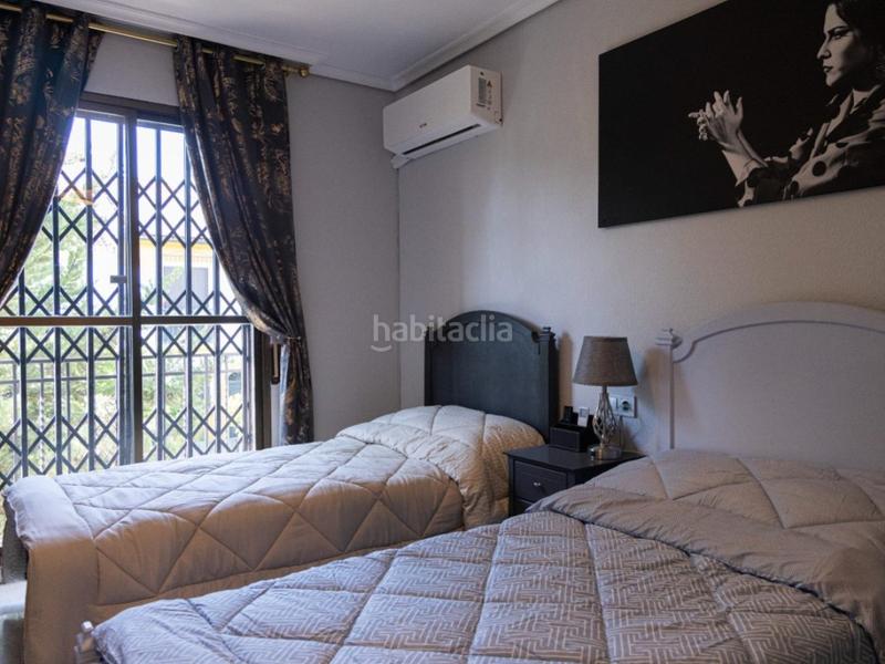 Foto e02e77d6-05aa-41e9-9945-7744f0696338. Chalet with parking in El Brillante -El Naranjo - El Tablero Córdoba