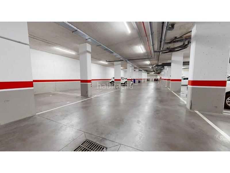 Foto 0bf5c296-7515-4e53-8e32-028884e02a9f. Appartamento con parcheggio piscina in Poniente-Norte - Miralbaida - Parque Azahara Córdoba