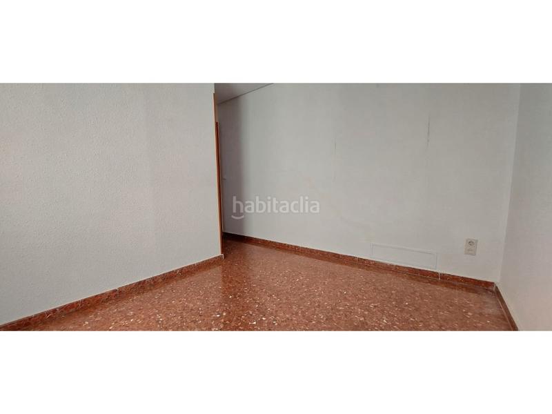 Foto 98333de6-fc0f-4706-a289-c4a80c7fb926. Appartamento in Ciudad Jardín - Zoco Córdoba