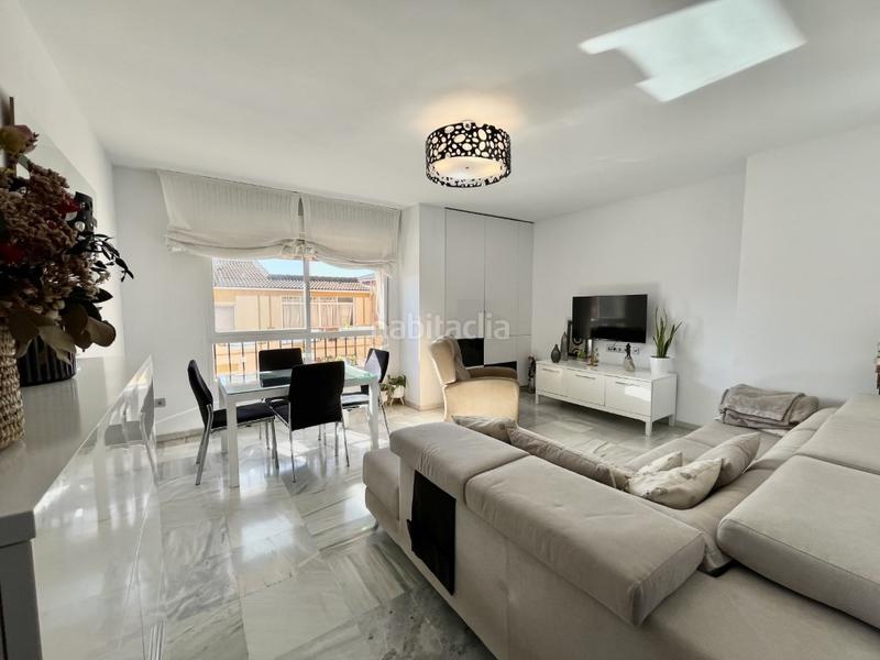 Foto 0ba19f2e-7971-407c-b401-4b2a28b53c80. Appartamento con parcheggio in Ciudad Jardín - Zoco Córdoba