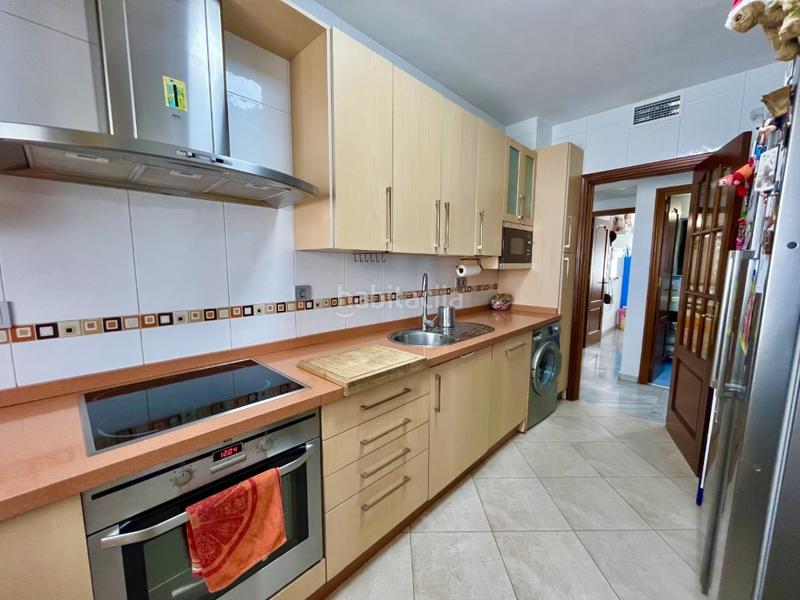 Foto 8ea07d51-be63-49e6-a6d2-13f274f003bf. Appartamento con parcheggio in Ciudad Jardín - Zoco Córdoba