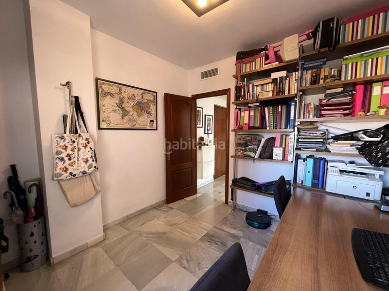 Foto d6461535-f1ef-4d4e-9b49-a409ba89b821. Appartamento con parcheggio in Ciudad Jardín - Zoco Córdoba