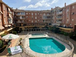 Studio à Poniente-Norte - Miralbaida - Parque Azahara. Estudio en parque azahara con piscina