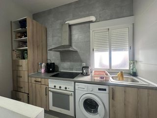 Lloguer Pis a Ciudad Jardín - Zoco. Se alquila fantástico piso para estudiantes en una de las mejore