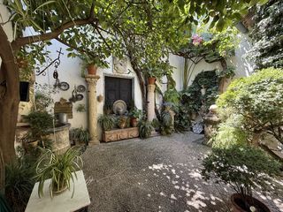 Casa a Sta. Marina - San Andrés - San Pablo - San Lorenzo. Una joya irrepetible en el corazón de córdoba arte, historia y e