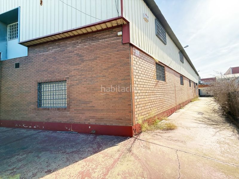 Foto 4992c28b-7a5d-446c-a947-f7d0fc907570. Location bâtiment à usage industriel dans Alcolea Córdoba