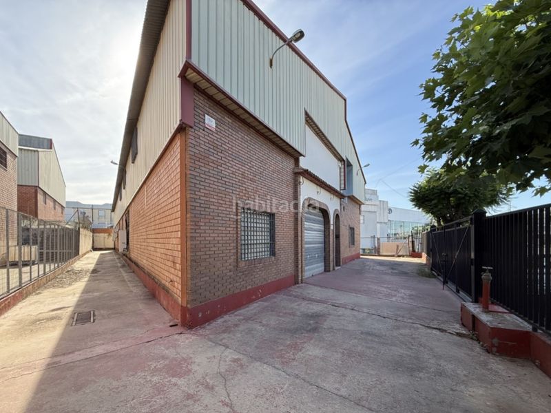 Foto 68540e93-4456-428c-8f00-4f6a1b917b74. Location bâtiment à usage industriel dans Alcolea Córdoba