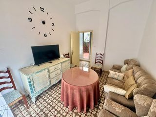 Location Appartement à Ciudad Jardín - Zoco. Atención estudiantes! habitaciones desde solo 250 mes