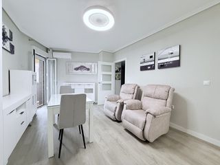 Miete Etagenwohnung  Calle miguel benzo. Vive junto a república argentina! vivienda en alquiler con plaza
