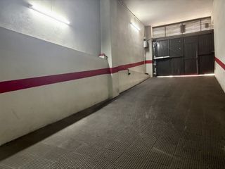 Aparcament cotxe  Calle decano fernandez castille. Gran oportunidad de inversión o uso propio!