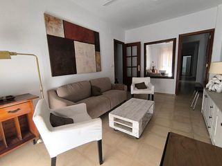 Location Appartement  Calle julio pellicer. Se alquila increible piso para estudiantes de 4 habitaciones jun