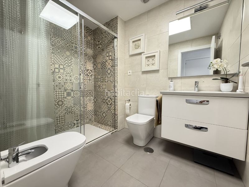 Foto 46d16d31-c1b3-4288-ac24-9f230418404c. Appartamento con parcheggio piscina in Ciudad Jardín - Zoco Córdoba