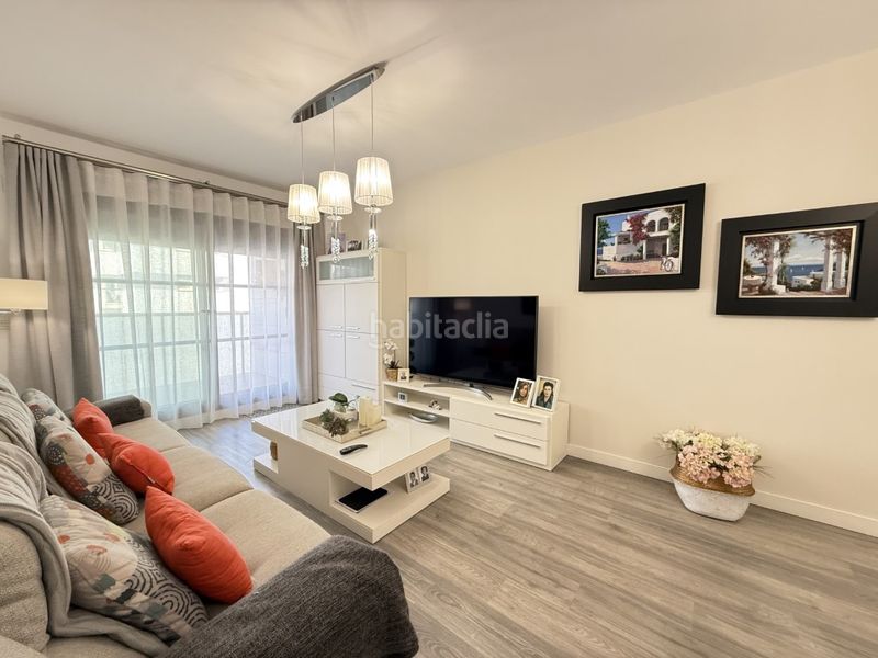Foto a361863c-0af2-470f-82d4-71bb9b04a9e0. Appartamento con parcheggio piscina in Ciudad Jardín - Zoco Córdoba