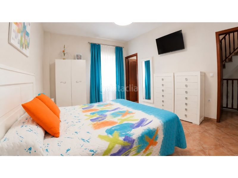 Foto 56852280-cb7c-4ecf-8a82-78ad72a2d108. Casa a schiera con parcheggio in Carlota (La)
