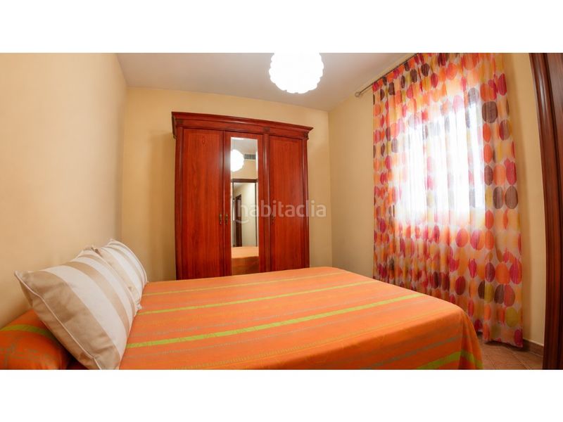 Foto 8ab5a5a6-f9db-4b2f-b709-ece39fd548b7. Casa a schiera con parcheggio in Carlota (La)