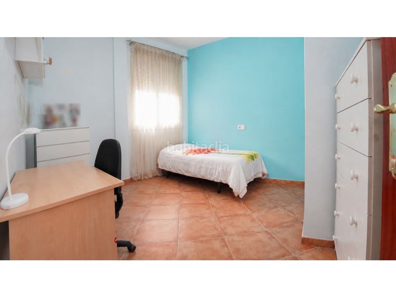 Foto 9f877cfa-7775-4c0d-86fa-7eb6970e87ca. Casa a schiera con parcheggio in Carlota (La)