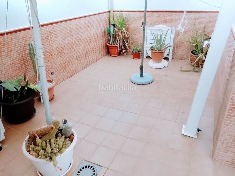 Foto a5353ccf-2714-475f-bcac-f4b97b9cf13f. Casa a schiera con parcheggio in Carlota (La)