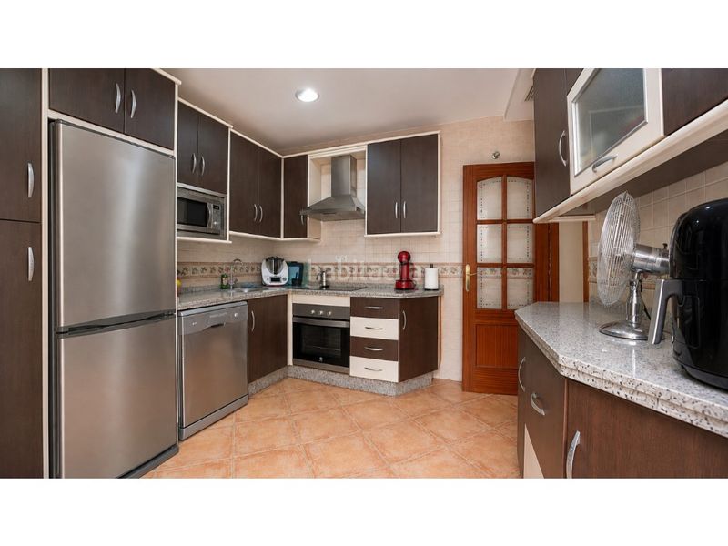 Foto b3c4889c-25f8-410a-b649-ada671e25cdf. Casa a schiera con parcheggio in Carlota (La)