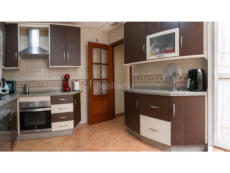 Foto bf4c6d37-08c7-4743-8dbb-642802a7f4a2. Casa a schiera con parcheggio in Carlota (La)