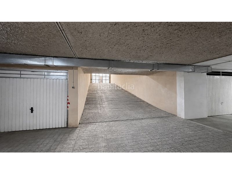 Foto ceff8d14-f9f6-426f-919a-34c781033155. Casa a schiera con parcheggio in Carlota (La)