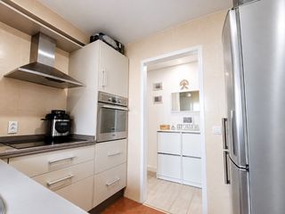 Appartement  Calle puente genil. Una propiedad con alma  reformada, exterior, luminosa y con terr