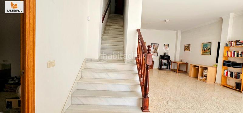 Foto f3bffbb8-3d53-45c3-ae9b-301e5fca6427. Casa a calle sevilla 30 a Lebrija