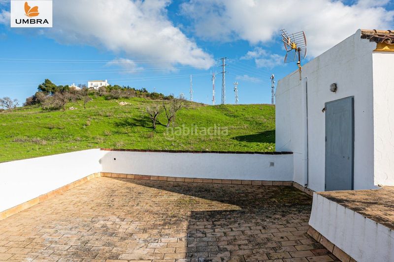 Foto 341c2451-836b-411b-96d1-0f3193d7e339. Casa amb aparcament a Medina Sidonia