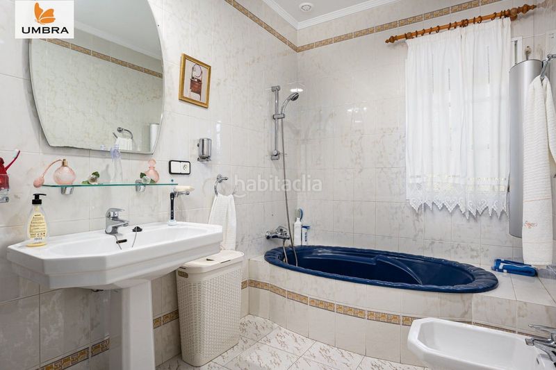Foto 9dc0bcf5-ff23-404c-8bd0-939ba76f55bf. Casa amb aparcament a Medina Sidonia