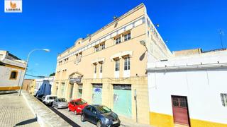 Local Comercial en Plaza silos 7. Ms de 1.800 m2 en el corazn de jerez perfecto para academia, s