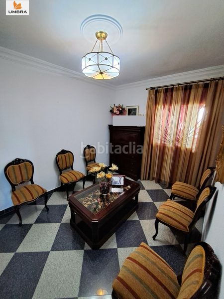 Foto 1b08e653-a067-43e4-91ab-df6a71496e70. Casa amb aparcament a Medina Sidonia