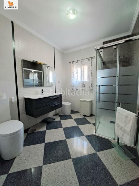 Foto 91dbea9d-729a-4172-9130-dbe229cc8a60. Casa amb aparcament a Medina Sidonia
