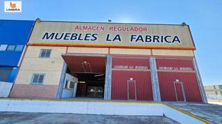 Fabrikhalle in Calle sudafrica 85. Nave industrial 1263m en polígono el portal, jerez  versátil y a