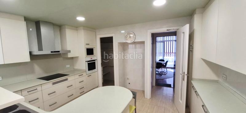 Foto b0d8130f-d989-4377-9052-81dfca9e749b. Etagenwohnung mit heizung parking in Centre Badalona