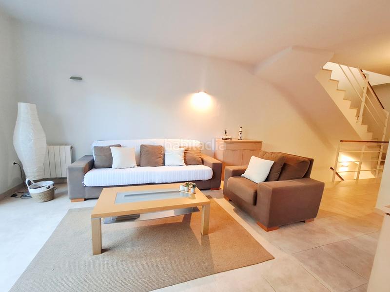 Foto 59792b33-1733-4ee2-8b77-37bed3fe0021. Casa adossada amb calefacció aparcament piscina a Pals