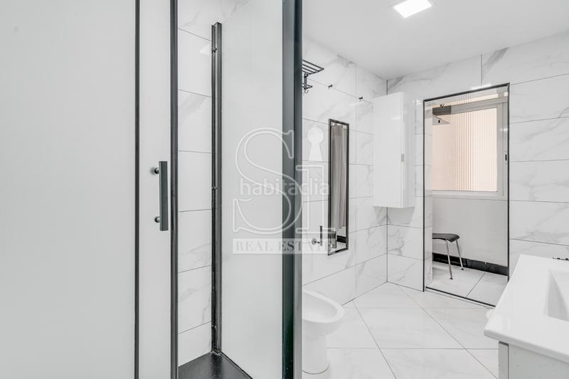 Foto f4a08c2e-0a0f-45d6-b810-a8a95943294d. Appartement avec chauffage dans Turó de la Peira Barcelona