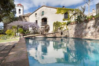 Country house  Plaça catalunya. Finca rústica