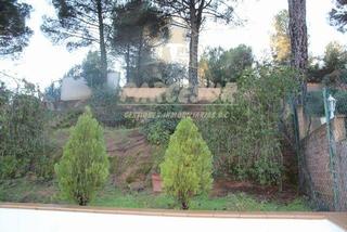 Maison jumelée à Las Jaras. Las jaras, junto al lago. casa pareada en terreno de 550m.