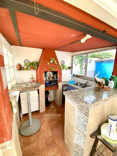 Foto 4e53d628-dff4-4cbd-ae13-2dcdea3906bc. Casa amb calefacció piscina a El Higuerón Córdoba