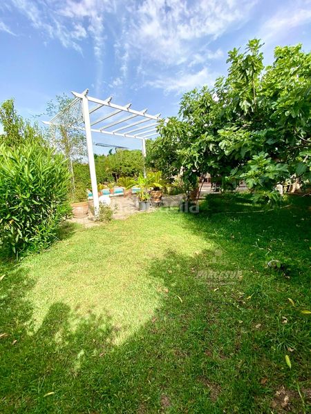 Foto f781e84d-db50-46d2-be7d-89c4f318f97d. Casa amb calefacció piscina a El Higuerón Córdoba