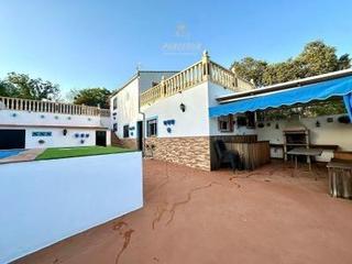 Maison à Almodóvar del Río. Preciosa casa de campo en cuevas bajas