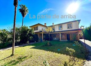 Location Chalet à El Brillante -El Naranjo - El Tablero. Se alquila la parte alta con entrada totalmente independiente de