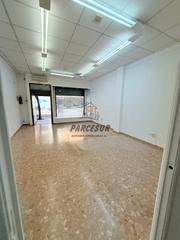 Lloguer Local Comercial a Fuensanta- Arcángel. Local comercial en la zona el arcangel