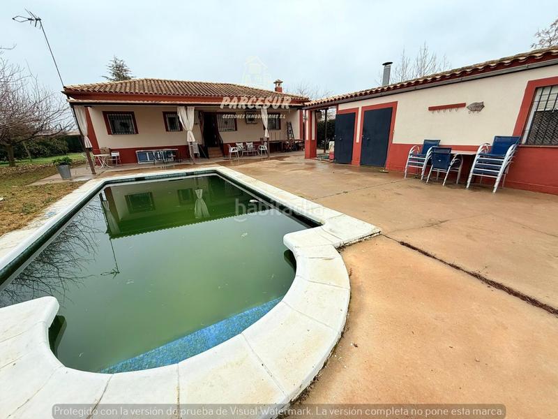 Foto 15d9e137-e0b8-4154-adcb-f9606f02fd23. Casa con piscina in El Higuerón Córdoba