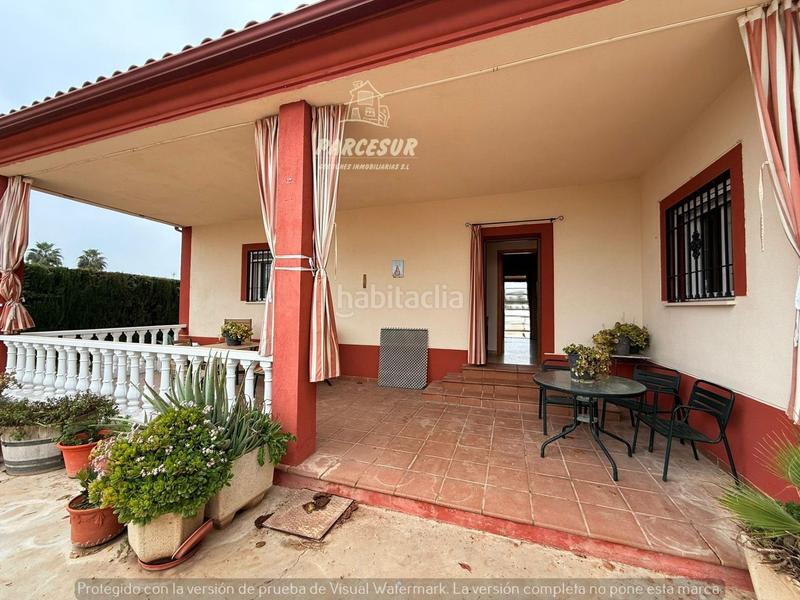 Foto 724d4953-9542-49b1-87ba-44c99bc6f015. Casa con piscina in El Higuerón Córdoba