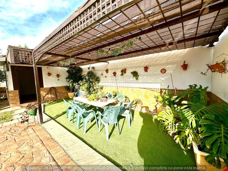 Foto d70a7b54-ea4d-402c-a43c-3c27d157ae9f. Casa amb piscina a El Higuerón Córdoba