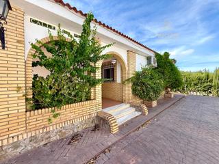 Casa a Almodóvar del Río. Casa de campo en cuevas bajas, córdoba hipotecable